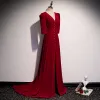 Vintage / Retro Red Velour Winter Evening Dresses  2020 A-Line / Princess Deep V-Neck 3/4 Sleeve Sweep Train Ruffle Backless Formal Dresses