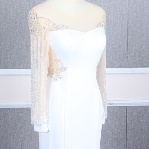 Haut de Gamme Blanche Transparentes Robe De Soirée 2020 Trompette / Sirène Encolure Dégagée Gonflée Manches Longues Perlage Train De Balayage Robe De Ceremonie
