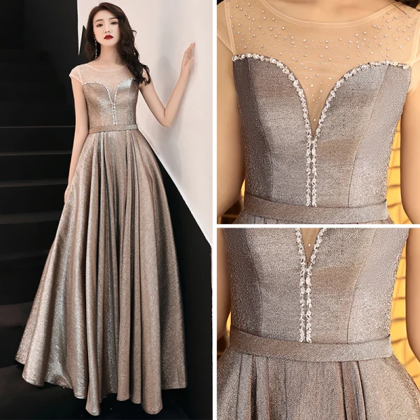 Elegante Braun Durchsichtige Abendkleider 2019 A Linie Rundhalsausschnitt Ärmellos Glanz Polyester Strass Perlenstickerei Lange Rüschen Rückenfreies Festliche Kleider