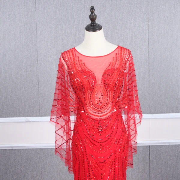 Haut de Gamme Rouge Transparentes Robe De Soirée 2020 Trompette / Sirène Encolure Dégagée Manches Longues Perlage Tribunal Train Robe De Ceremonie