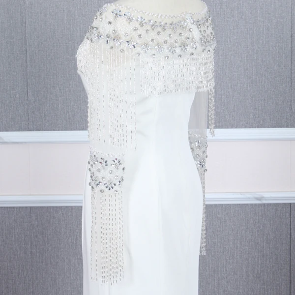 Haut de Gamme Blanche Robe De Soirée 2020 Trompette / Sirène Encolure Carrée Manches Longues Faux Diamant Perlage Gland Train De Balayage Robe De Ceremonie