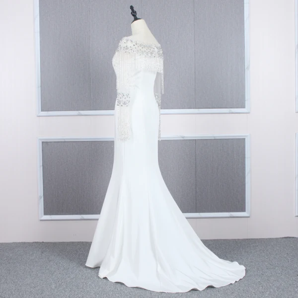 Haut de Gamme Blanche Robe De Soirée 2020 Trompette / Sirène Encolure Carrée Manches Longues Faux Diamant Perlage Gland Train De Balayage Robe De Ceremonie
