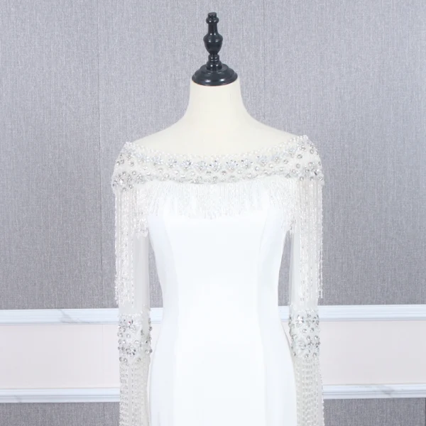 Haut de Gamme Blanche Robe De Soirée 2020 Trompette / Sirène Encolure Carrée Manches Longues Faux Diamant Perlage Gland Train De Balayage Robe De Ceremonie