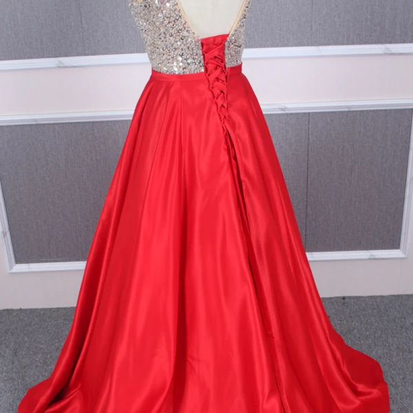 Sexy Rouge Satin Robe De Soirée 2020 Princesse Transparentes Col v profond Sans Manches Paillettes Perlage Longue Volants Dos Nu Robe De Ceremonie