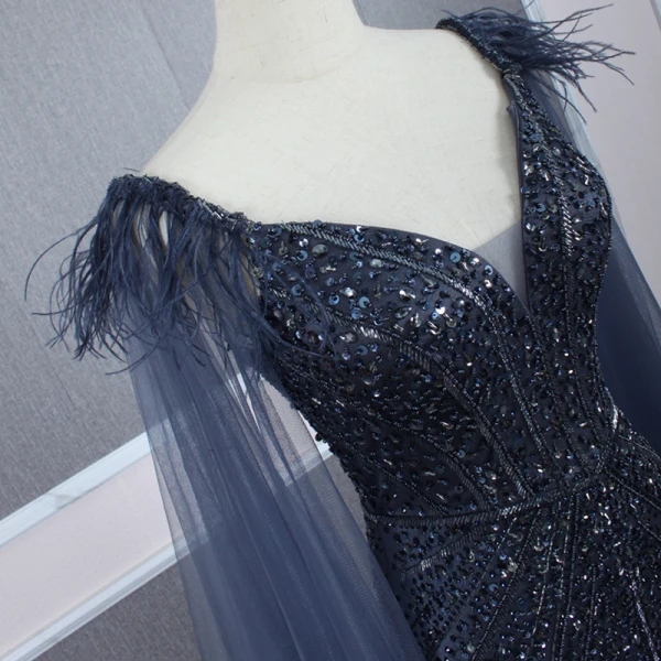 Haut de Gamme Bleu Marine Transparentes Robe De Soirée 2020 Trompette / Sirène Bretelles Spaghetti Sans Manches Perlage Plumes Détachable Watteau Train Volants Dos Nu Robe De Ceremonie