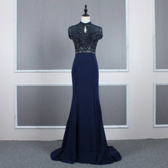 Haut De Gamme Bleu Marine Transparentes Robe De Soirée 2020 Trompette Sirène Col Haut Manches Courtes Perlage Train De Balayage Volants Dos Nu Robe De Ceremonie