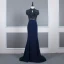 High End Marineblau Durchsichtige Abendkleider 2020 Meerjungfrau Stehkragen Kurze Ärmel Perlenstickerei Sweep / Pinsel Zug Rüschen Rückenfreies Festliche Kleider