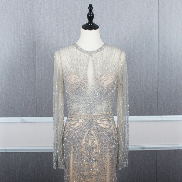 Haut de Gamme Champagne Gris Transparentes Robe De Soirée 2020 Trompette / Sirène Encolure Dégagée Manches Longues Fait main Perlage Train De Balayage Robe De Ceremonie
