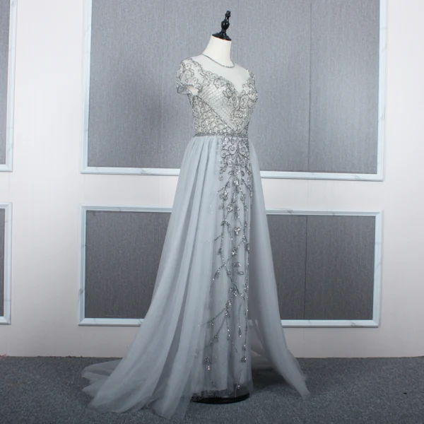 Haut de Gamme Rouge Transparentes Robe De Soirée 2020 Princesse Encolure Dégagée Manches Courtes Perlage Train De Balayage Volants Robe De Ceremonie