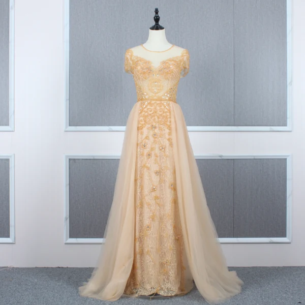 Haut de Gamme Rouge Transparentes Robe De Soirée 2020 Princesse Encolure Dégagée Manches Courtes Perlage Train De Balayage Volants Robe De Ceremonie