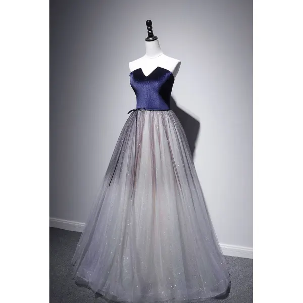 Elegant Kongeblå Suede Selskapskjoler 2020 Prinsesse Kjæreste Uten Ermer Sash Glitter Tyll Lange Buste Ryggløse Formelle Kjoler