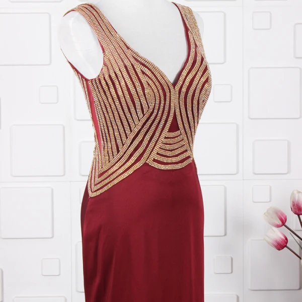 Elegant Red Evening Dresses  2020 A-Line / Princess Deep V-Neck Sleeveless Beading Rhinestone Sweep Train Ruffle Backless Formal Dresses