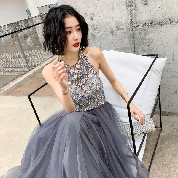 Elegant Grey Evening Dresses  2020 A-Line / Princess Halter Sleeveless Beading Floor-Length / Long Ruffle Backless Formal Dresses