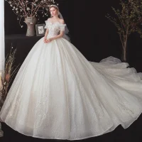 Schöne Champagner Hochzeits Brautkleider / Hochzeitskleider 2020 Ballkleid Off Shoulder Kurze Ärmel Rückenfreies Glanz Tülle Applikationen Spitze Pailletten Perlenstickerei Kathedrale Schleppe Rüschen
