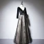 Chic / Belle Noire Daim Robe De Soirée 2020 Princesse V-Cou Manches Longues Appliques Paillettes Perlage Longue Dos Nu Robe De Ceremonie