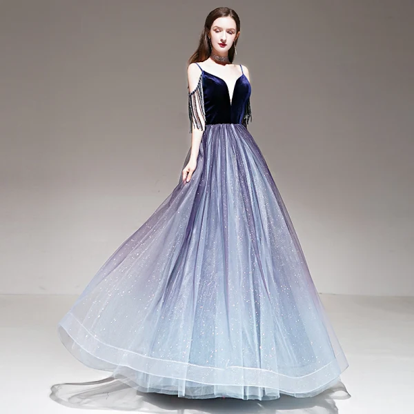 Elegante Violett Farbverlauf Abendkleider 2020 A Linie Spaghettiträger Kurze Ärmel Perlenstickerei Quaste Glanz Tülle Lange Rüschen Rückenfreies Festliche Kleider