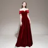 Mode Rouge Velour Hiver Robe De Soirée 2020 Princesse Transparentes Encolure Carrée Manches Courtes Perlage Longue Volants Dos Nu Robe De Ceremonie