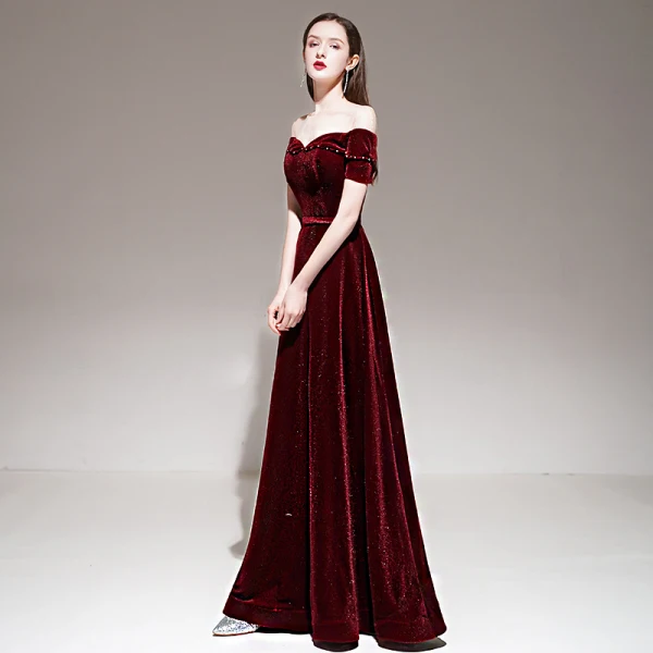Chic Beautiful Burgundy Winter Evening Dresses 2020 A-Line Princess Off-The-Shoulder