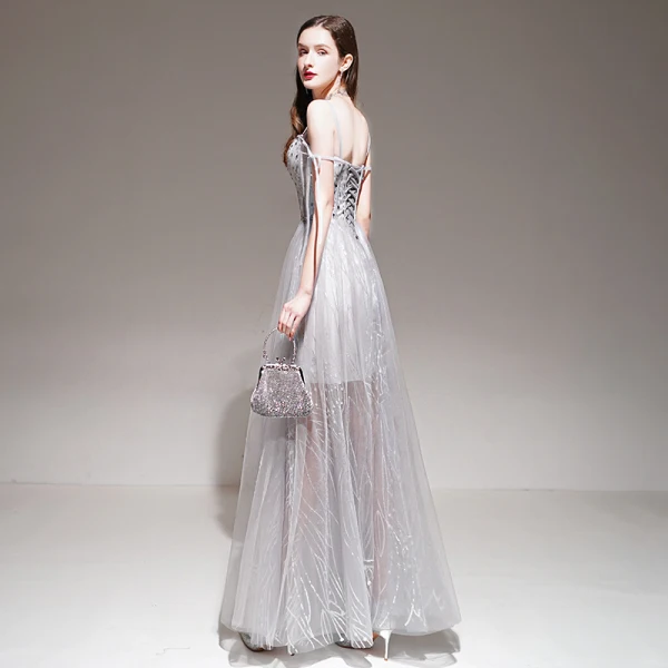 Élégant Gris Été Robe De Soirée 2020 Princesse Bretelles Spaghetti Sans Manches Perlage Appliques En Dentelle Longue Volants Dos Nu Robe De Ceremonie