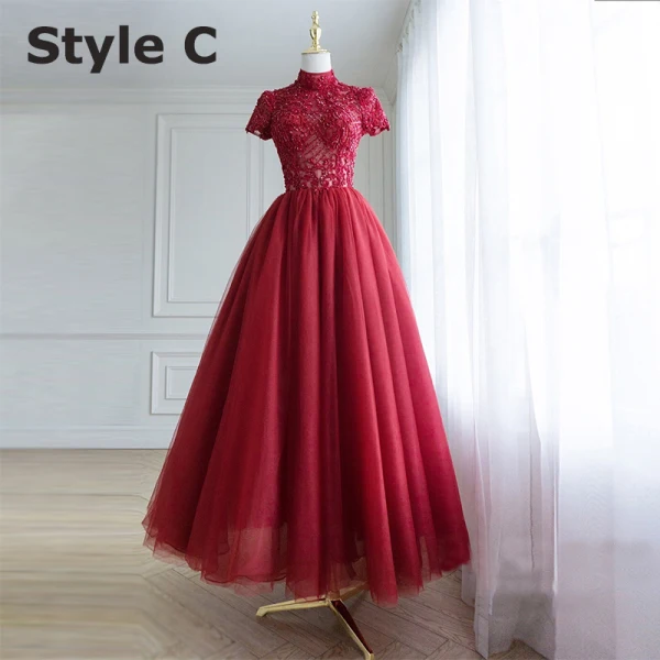 Illusion Burgundy Pierced Balklänningar 2018 Prinsessa Hög Hals Korta ärm Beading Halterneck Ruffle Formella Klänningar