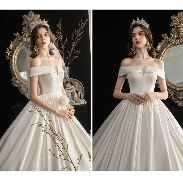 Simple Ivoire Satin La Mariée Robe De Mariée 2020 Princesse De l'épaule Manches Courtes Dos Nu Train De Balayage