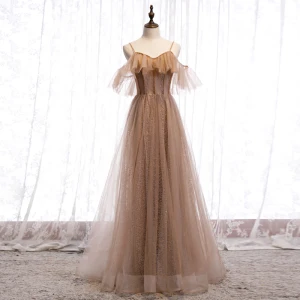 Snygga Fina Brun Aftonklänningar 2020 Prinsessa Spaghettiband Korta Ärm Beading Glittriga Glitter Tyll Långa Ruffle Halterneck Formella Klänningar