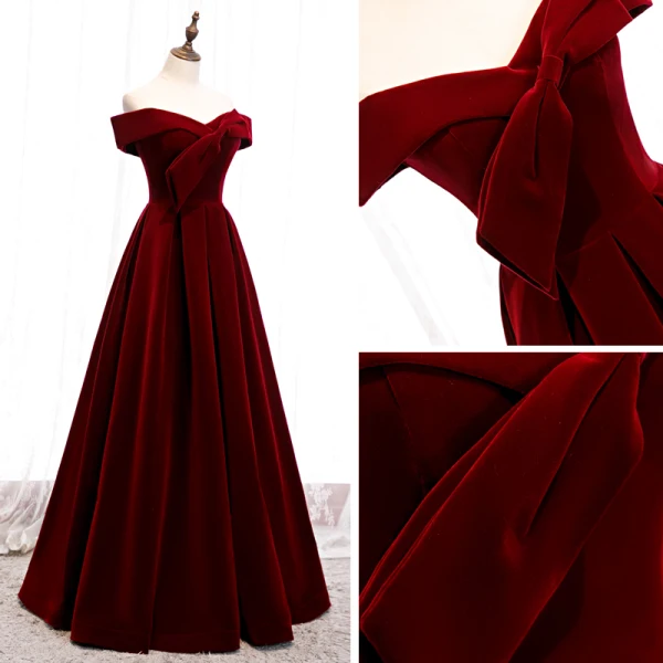 Schlicht Burgunderrot Velour Winter Abendkleider 2020 A Linie Off Shoulder Kurze Ärmel Lange Rüschen Rückenfreies Festliche Kleider