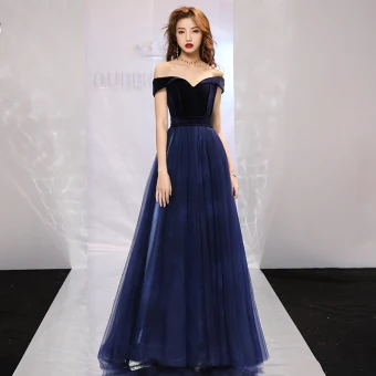 Élégant Bleu Marine Robe De Bal 2019 Princesse De L 039 Épaule Manches Courtes Tribunal Train Volants Dos Nu Robe De Ceremonie
