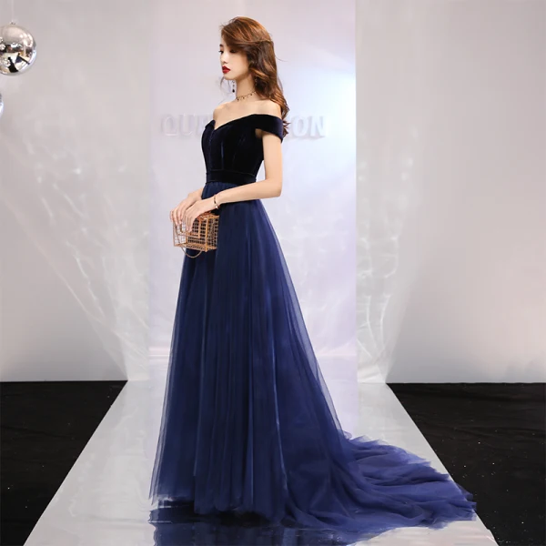 Elegant Navy Blue Prom Dresses 2019 A-Line / Princess Off-The-Shoulder Short Sleeve Court Train Ruffle Backless Formal Dresses