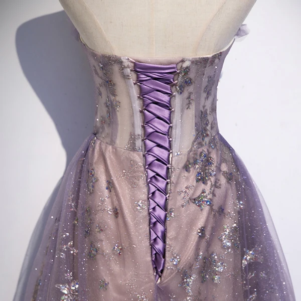 Elegant Purple Selskapskjoler 2020 Prinsesse Kjæreste Uten Ermer Appliques Paljetter Glitter Tyll Feie Tog Buste Ryggløse Formelle Kjoler