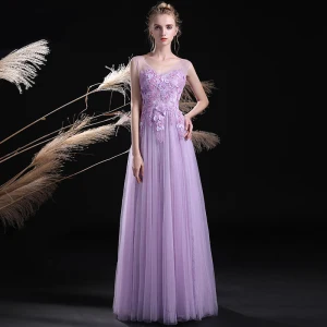 Élégant Lilas Transparentes Robe De Soirée 2018 Princesse V Cou Sans Manches Appliques En Dentelle Perlage Perle Longue Volants Dos Nu Robe De Ceremonie