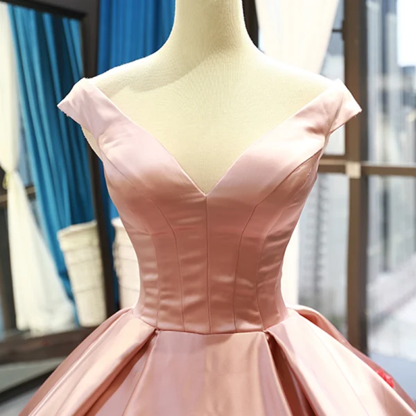 Flower Fairy Blushing Pink Red Carpet Evening Dresses  2023 Ball Gown Off-The-Shoulder Short Sleeve Appliques Flower Court Train Ruffle Backless Formal Dresses