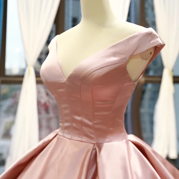 Flower Fairy Blushing Pink Red Carpet Evening Dresses  2023 Ball Gown Off-The-Shoulder Short Sleeve Appliques Flower Court Train Ruffle Backless Formal Dresses