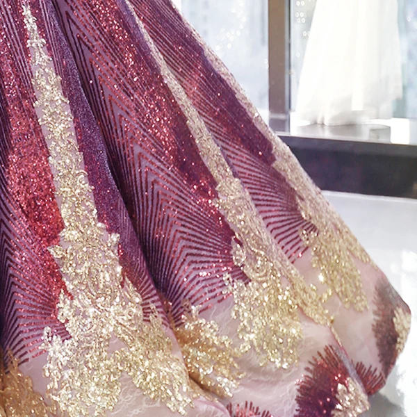 Glitzernden Traube Tanzen Ballkleider 2023 Ballkleid Durchsichtige Eckiger Ausschnitt Kurze Ärmel Applikationen Pailletten Perlenstickerei Lange Rüschen Rückenfreies