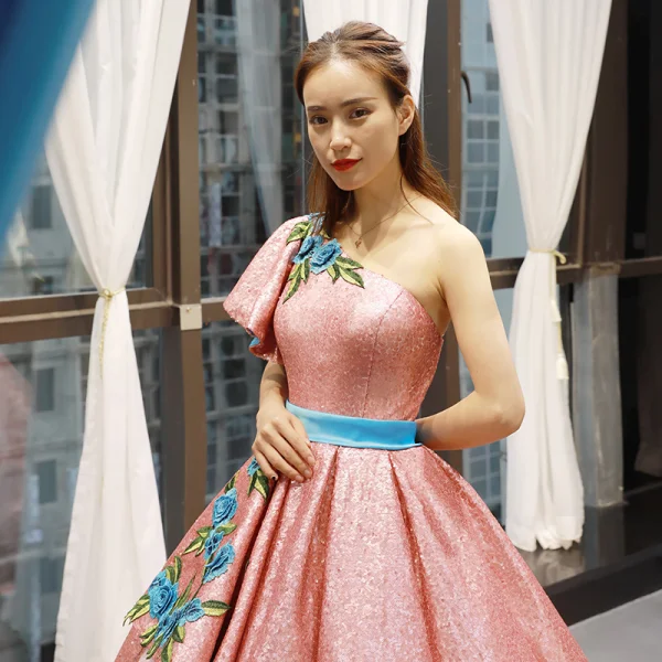 Sparkly Pearl Pink Sequins Dancing Prom Dresses 2023 Ball Gown One-Shoulder Short Sleeve Appliques Embroidered Flower Floor-Length / Long Ruffle Backless