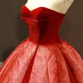 High-end Rød Suede Ballkjoler 2023 Ballkjole Kjæreste Uten Ermer Beading Appliques Paljetter Feie Tog Buste Ryggløse Formelle Kjoler