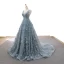 Haut de Gamme Gris Bleu Ciel Robe De Soirée 2023 Princesse Transparentes Col v profond Sans Manches Appliques En Dentelle Perlage Tribunal Train Volants Dos Nu