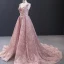 Luxus / Herrlich Pearl Rosa Roter Teppich Abendkleider 2023 A Linie Durchsichtige Tiefer V-Ausschnitt Ärmellos Applikationen Blumen Perlenstickerei Gespaltete Front Kapelle-Schleppe Rüschen Rückenfreies