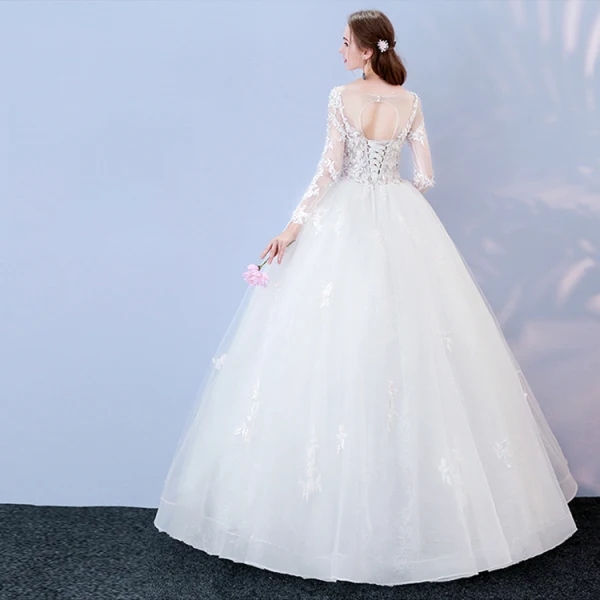 Abordable Blanche Percé Robe De Mariée 2017 Robe Boule Encolure Dégagée Manches Longues Dos Nu Appliques En Dentelle Longue