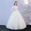 Abordable Blanche Percé Robe De Mariée 2017 Robe Boule Encolure Dégagée Manches Longues Dos Nu Appliques En Dentelle Longue