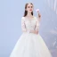 Abordable Blanche Percé Robe De Mariée 2017 Robe Boule Encolure Dégagée Manches Longues Dos Nu Appliques En Dentelle Longue