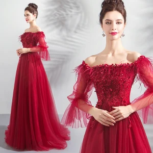 Glamour Bordeaux Robe De Soirée 2019 Princesse De L Épaule Gonflée Manches Longues Plumes Appliques En Dentelle Perlage Faux Diamant Longue Volants Dos Nu Robe De Ceremonie