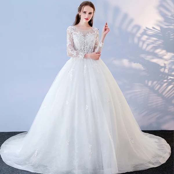 Abordable Blanche Percé Robe De Mariée 2017 Robe Boule Encolure Dégagée Manches Longues Dos Nu Appliques En Dentelle Chapel Train
