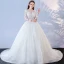 Abordable Blanche Percé Robe De Mariée 2017 Robe Boule Encolure Dégagée Manches Longues Dos Nu Appliques En Dentelle Chapel Train