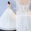 Abordable Blanche Percé Robe De Mariée 2017 Robe Boule Encolure Dégagée Manches Longues Dos Nu Appliques En Dentelle Chapel Train