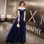 Élégant Bleu Marine Satin Robe De Soirée 2019 Princesse De l'épaule Manches Courtes Ceinture Longue Volants Dos Nu Robe De Ceremonie