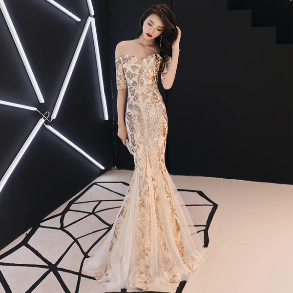 Abordable Champagne Paillettes Robe De Soirée 2018 Trompette / Sirène De l'épaule 1/2 Manches Longue Volants Dos Nu Robe De Ceremonie