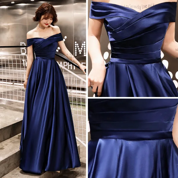 Élégant Bleu Marine Satin Robe De Soirée 2019 Princesse De l'épaule Manches Courtes Ceinture Longue Volants Dos Nu Robe De Ceremonie