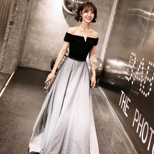 Elegant Silver Black Evening Dresses 2019 A-Line / Princess Off-The-Shoulder Short Sleeve Sash Glitter Polyester Floor-Length / Long Ruffle Backless