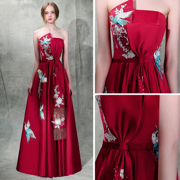 Traditional Modern / Fashion Burgundy Satin Evening Dresses 2019 A-Line / Princess Strapless Sleeveless Sash Embroidered Tassel Rhinestone Floor-Length / Long Ruffle Backless Formal Dresses